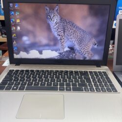 Notebook Asus X540U - Intel i3 - 6gb - 1 TB HDD -15.6" W11 Pro